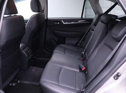 Subaru - Outback
