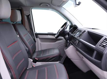 Volkswagen - Caravelle