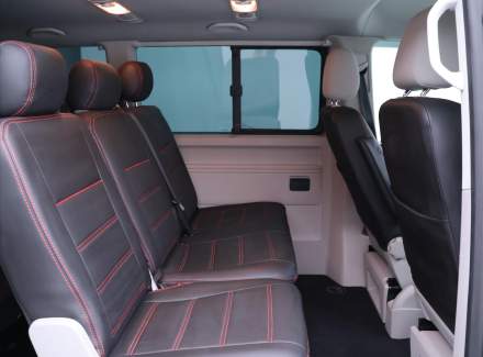 Volkswagen - Caravelle