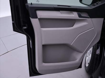 Volkswagen - Caravelle
