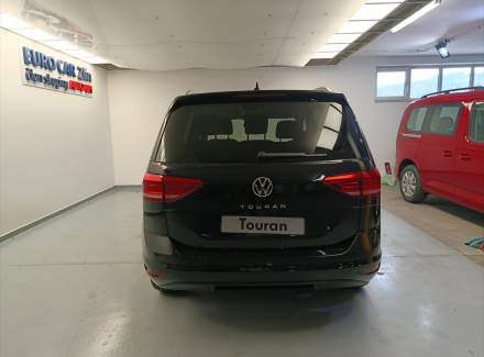 Volkswagen - Touran