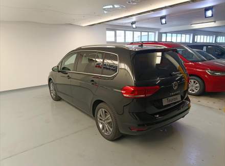 Volkswagen - Touran
