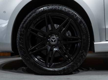 Mercedes-Benz - V-class