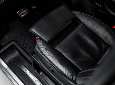 Mercedes-Benz - V-class