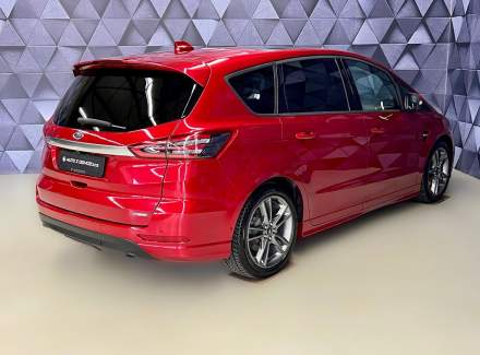 Ford - S-MAX