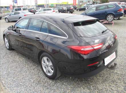 Mercedes-Benz - CLA