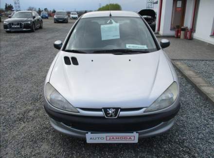 Peugeot - 206