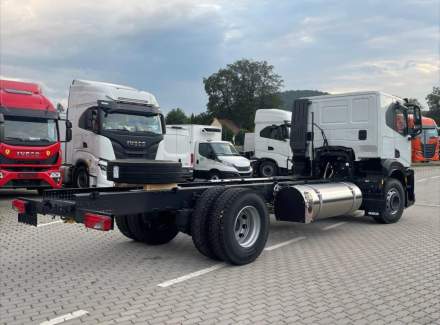 Iveco - S-WAY