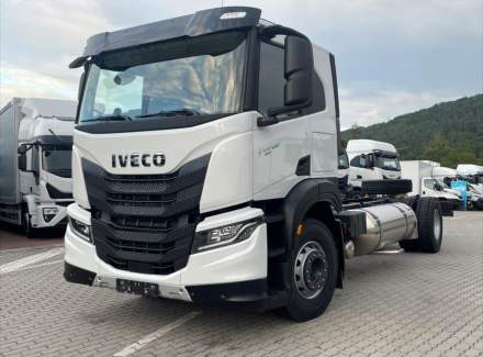 Iveco - S-WAY