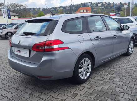 Peugeot - 308