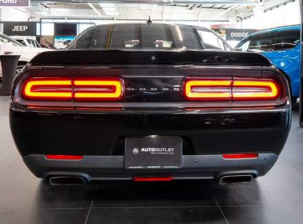 Dodge - Challenger