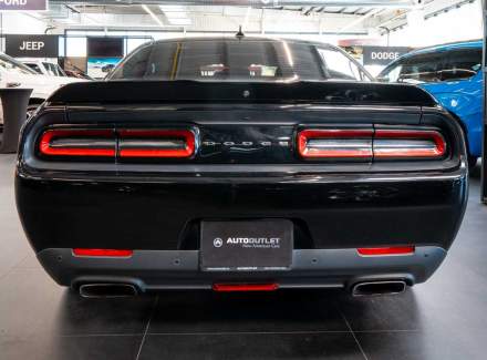 Dodge - Challenger