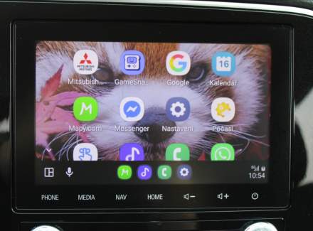 Mitsubishi - Outlander