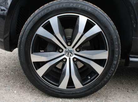 Volkswagen - Touareg