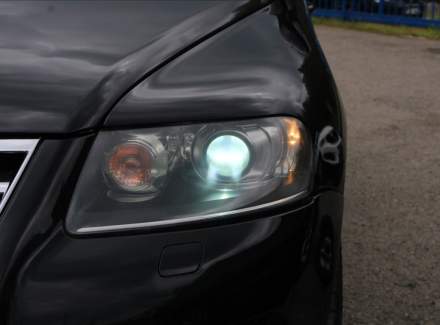 Volkswagen - Touareg