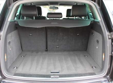 Volkswagen - Touareg