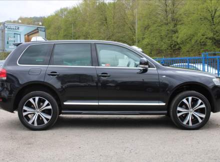 Volkswagen - Touareg