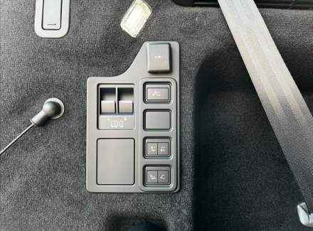 Land Rover - Discovery