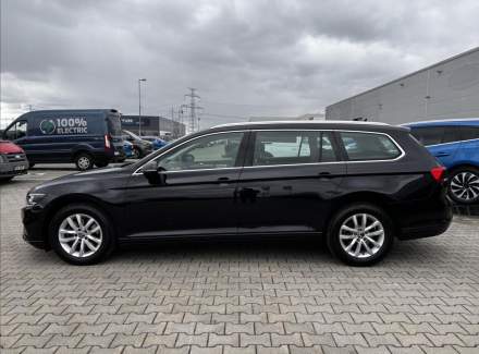 Volkswagen - Passat