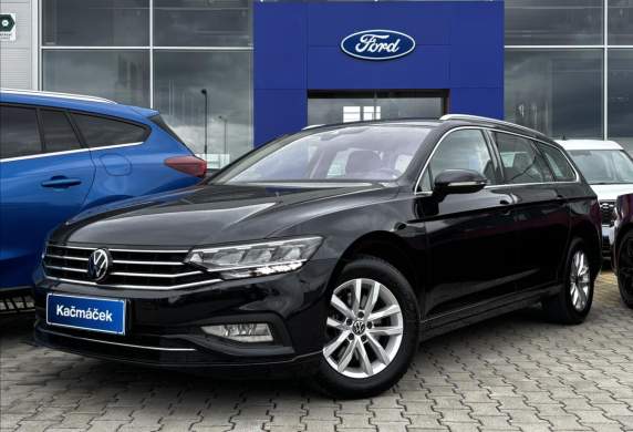 Volkswagen - Passat
