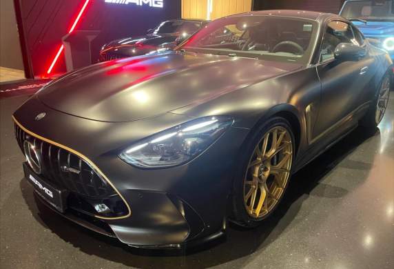 Mercedes-Benz - AMG GT