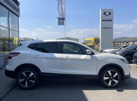 Nissan - Qashqai