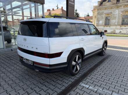Hyundai - Santa FE