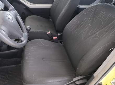 Toyota - Yaris