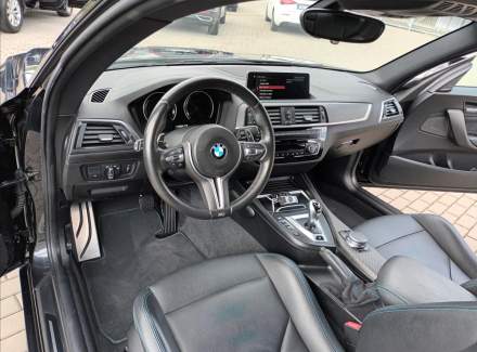 BMW - M2