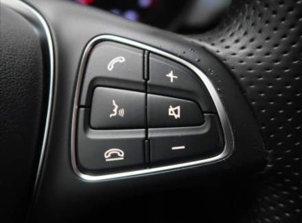 Mercedes-Benz - C-class