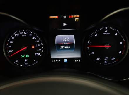 Mercedes-Benz - C-class