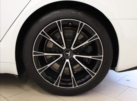 Tesla - Model S