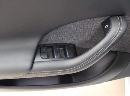 Tesla - Model S