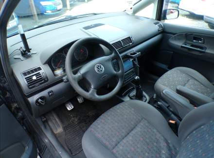 Volkswagen - Sharan