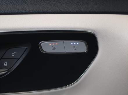 Mercedes-Benz - V-class