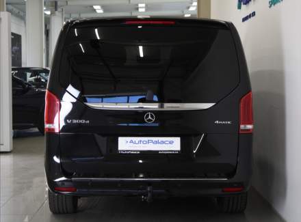 Mercedes-Benz - V-class