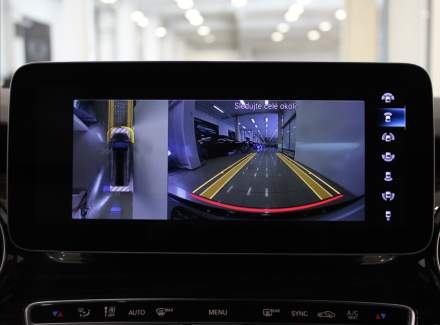 Mercedes-Benz - V-class