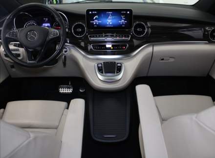 Mercedes-Benz - V-class