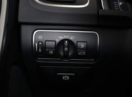 Volvo - S60
