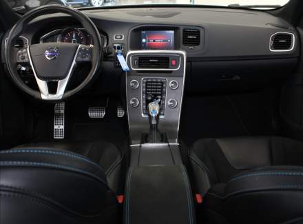 Volvo - S60