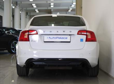 Volvo - S60