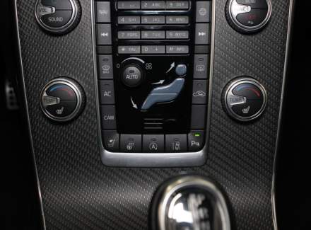 Volvo - S60