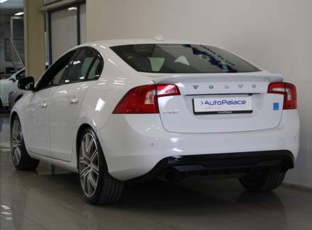 Volvo - S60