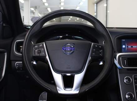 Volvo - S60