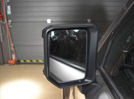 Toyota - Land Cruiser