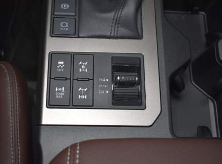 Toyota - Land Cruiser