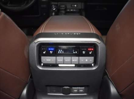 Toyota - Land Cruiser