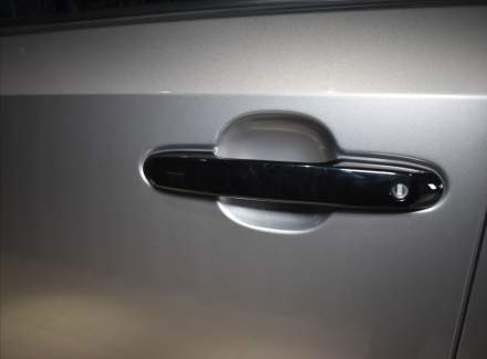 Toyota - Land Cruiser