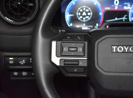 Toyota - Land Cruiser