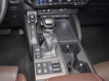 Toyota - Land Cruiser